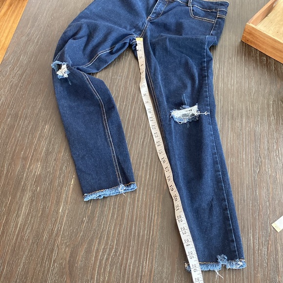 E. Shang ladies jeans, size 42 made in Italy. - Picture 9 of 11